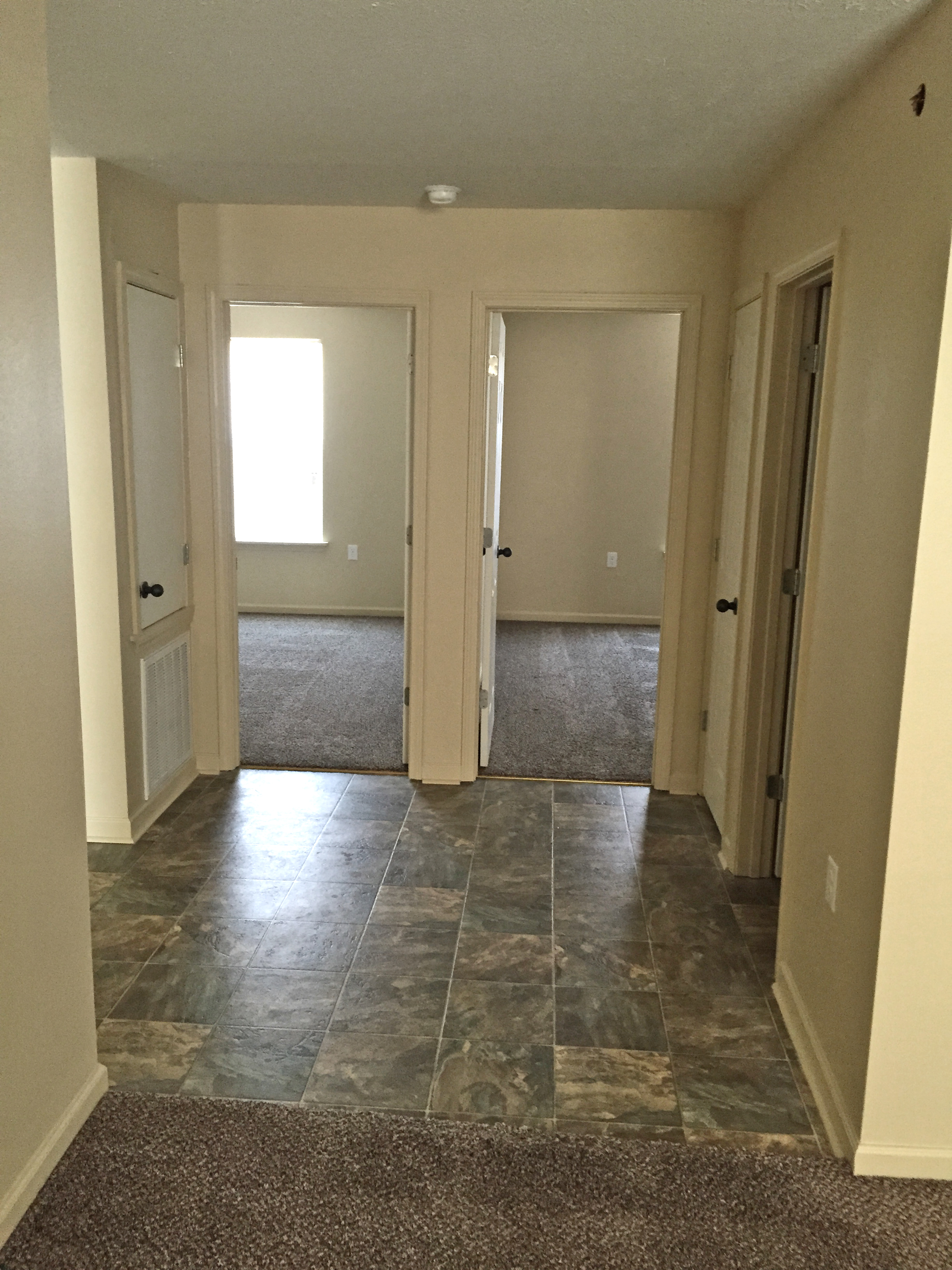 Meadowview Apartment Complex